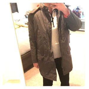 Like new Army green quilted coat.